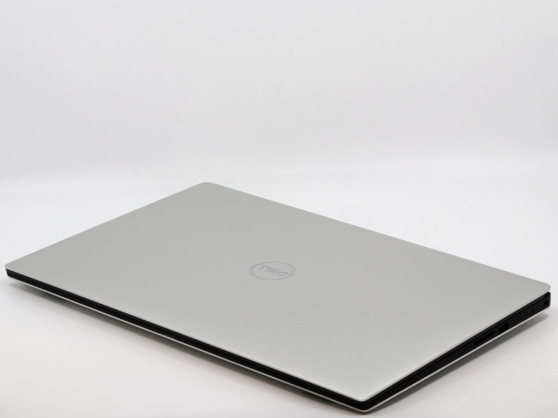 Dell Precision 5530 15.6" i9/32GB/1TB/QuadroP2000 - Image 3
