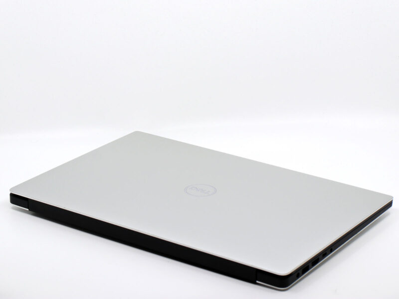 Dell XPS 7590 15.6" i9/32gb/1TB/GeForce - Image 2
