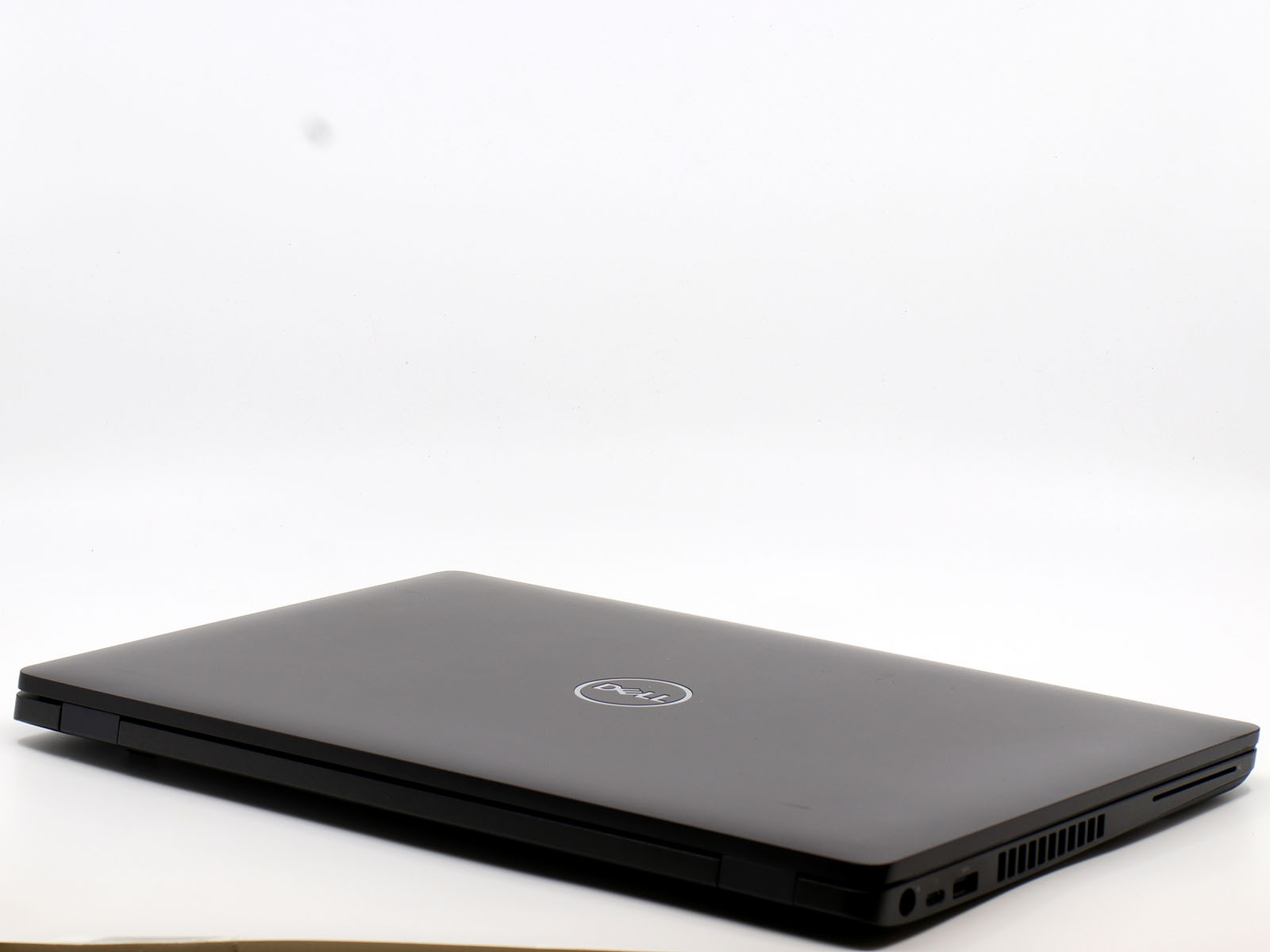 Dell Latitude 5500 15.6" i7/16gb/512gb - Image 2