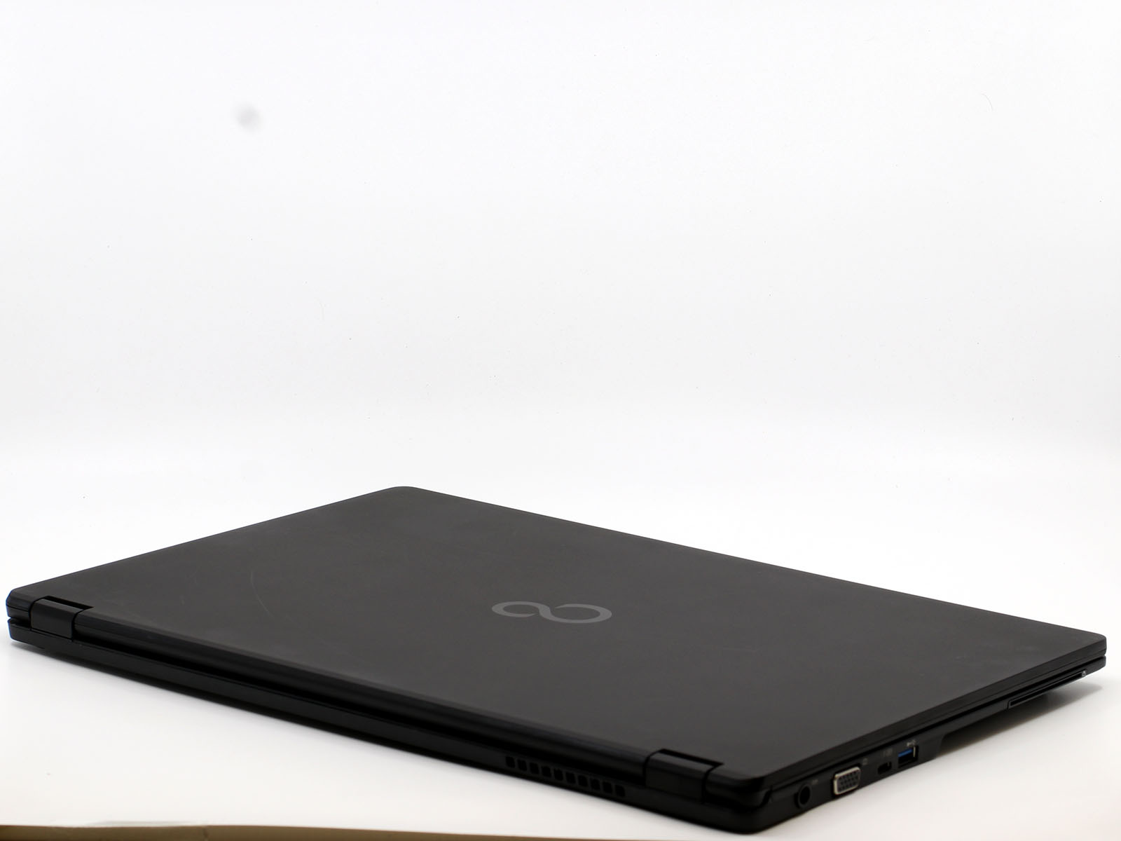 Fujitsu Lifebook U759 i5/16gb/512gb - Image 2