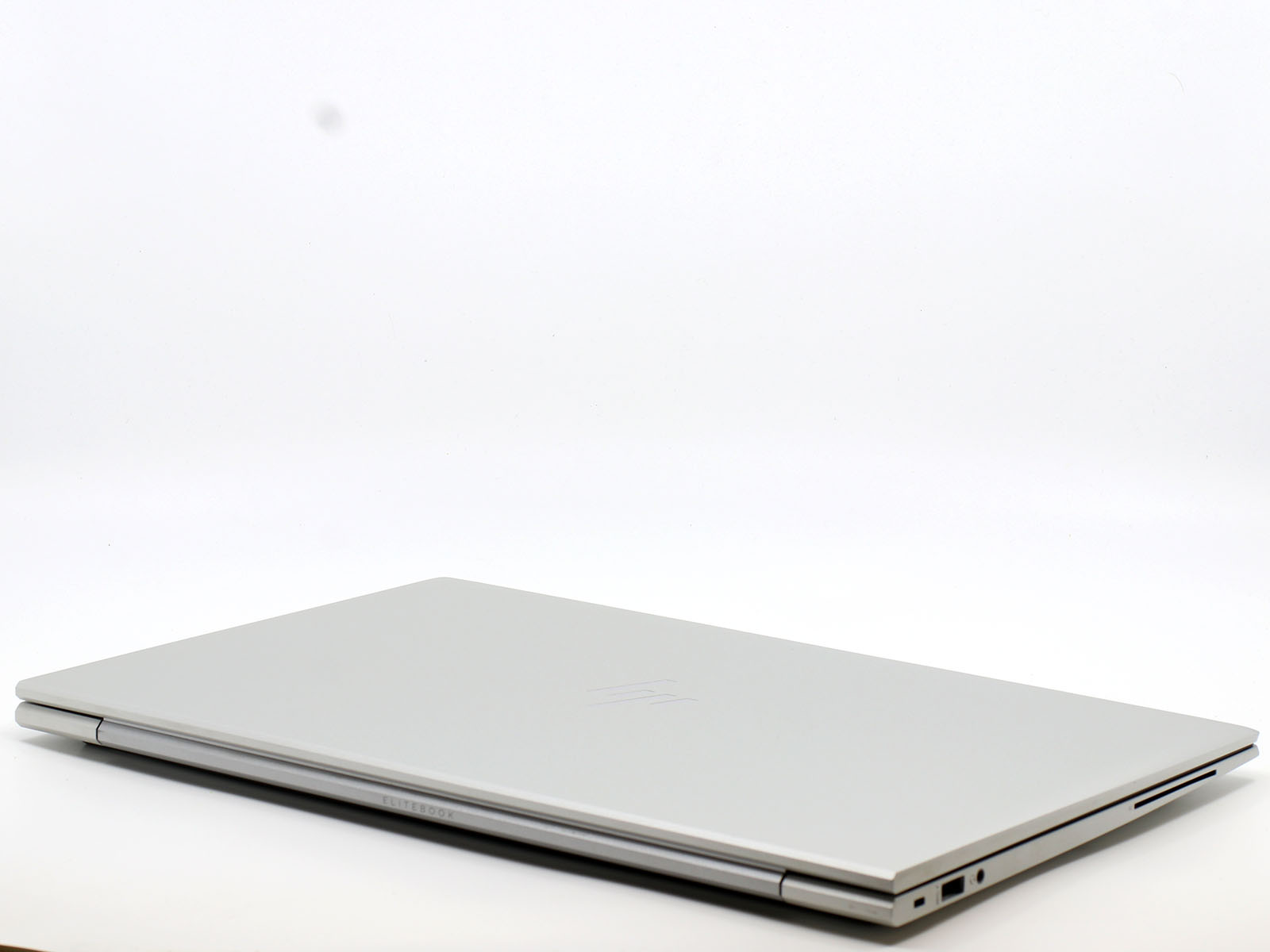 HP EliteBook 855 G8 15.6" Ryzen3/16gb/256gb - Image 2