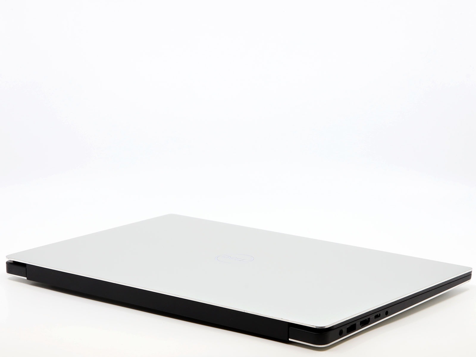 Dell XPS 15 9570 15.6" i9/32gb/1TB/GeForce - Image 2